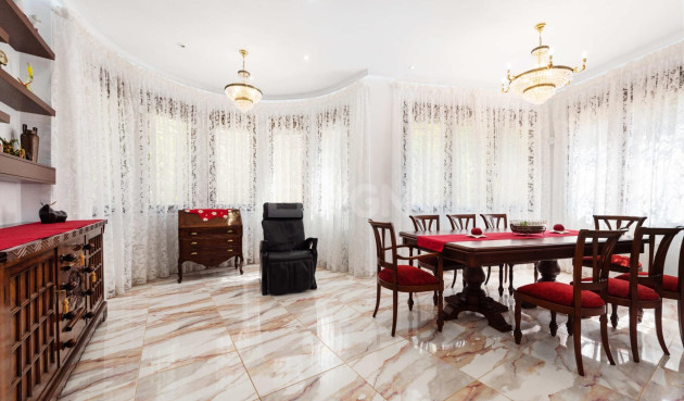 Odsprzedaż - Villa - Orihuela Costa - Costa Blanca