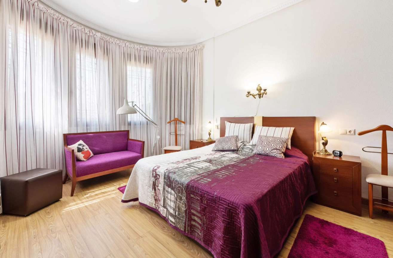 Odsprzedaż - Villa - Orihuela Costa - Costa Blanca