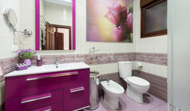 Odsprzedaż - Villa - Orihuela Costa - Costa Blanca
