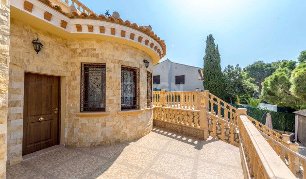 Odsprzedaż - Villa - Orihuela Costa - Costa Blanca