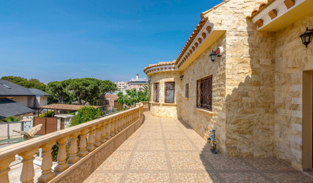 Odsprzedaż - Villa - Orihuela Costa - Costa Blanca