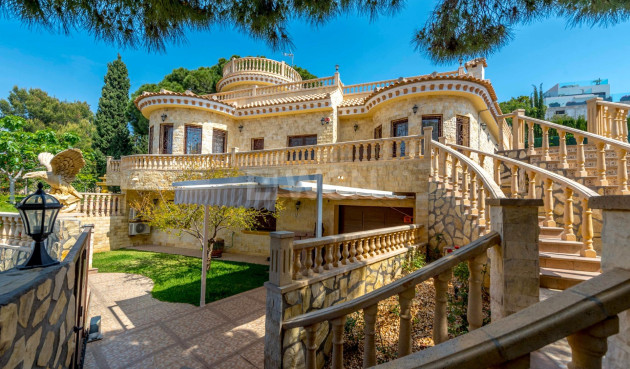 Odsprzedaż - Villa - Orihuela Costa - Costa Blanca