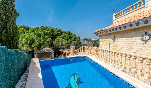 Odsprzedaż - Villa - Orihuela Costa - Costa Blanca
