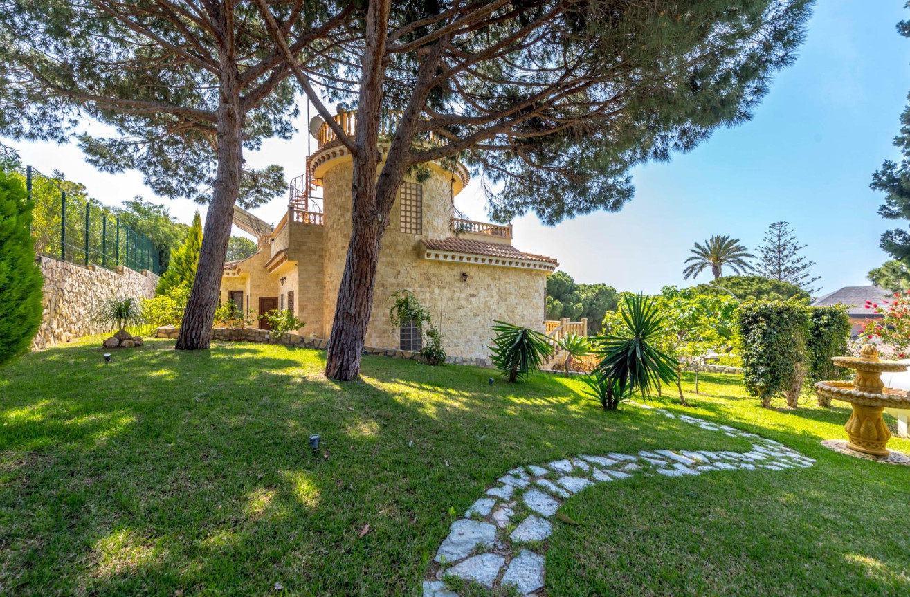 Odsprzedaż - Villa - Orihuela Costa - Costa Blanca