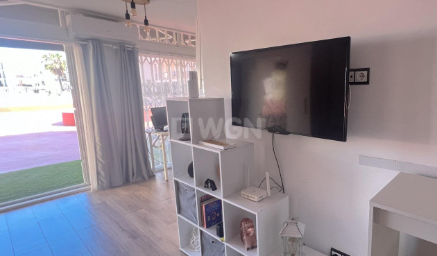 Odsprzedaż - Mieszkanie w bloku - Torrevieja - La Veleta