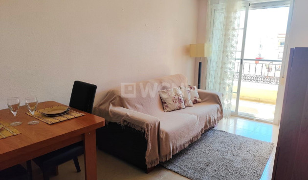 Odsprzedaż - Mieszkanie w bloku - Torrevieja - Centro