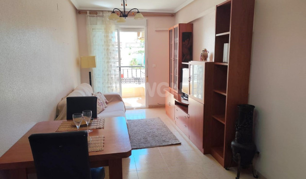 Odsprzedaż - Mieszkanie w bloku - Torrevieja - Centro