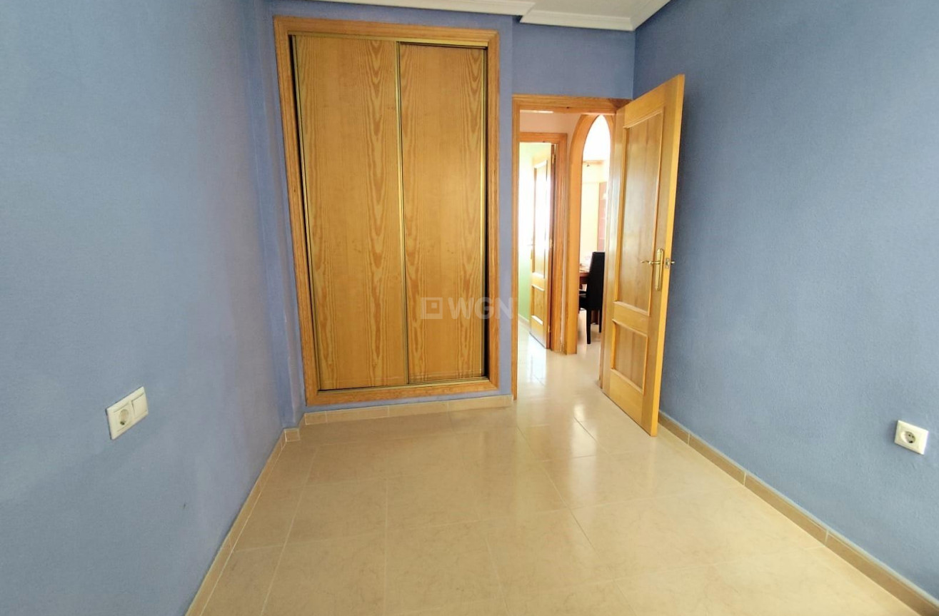 Odsprzedaż - Mieszkanie w bloku - Torrevieja - Centro