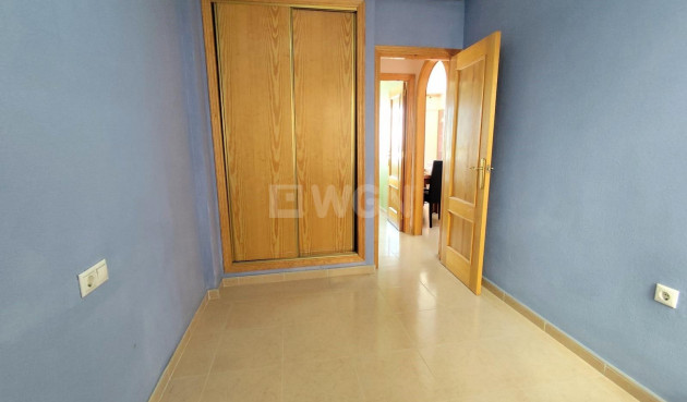 Odsprzedaż - Mieszkanie w bloku - Torrevieja - Centro