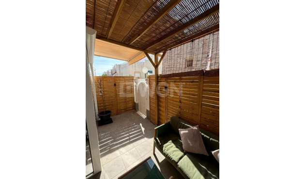 Odsprzedaż - Bungalow - Torrevieja - Los Balcones - Los Altos del Edén
