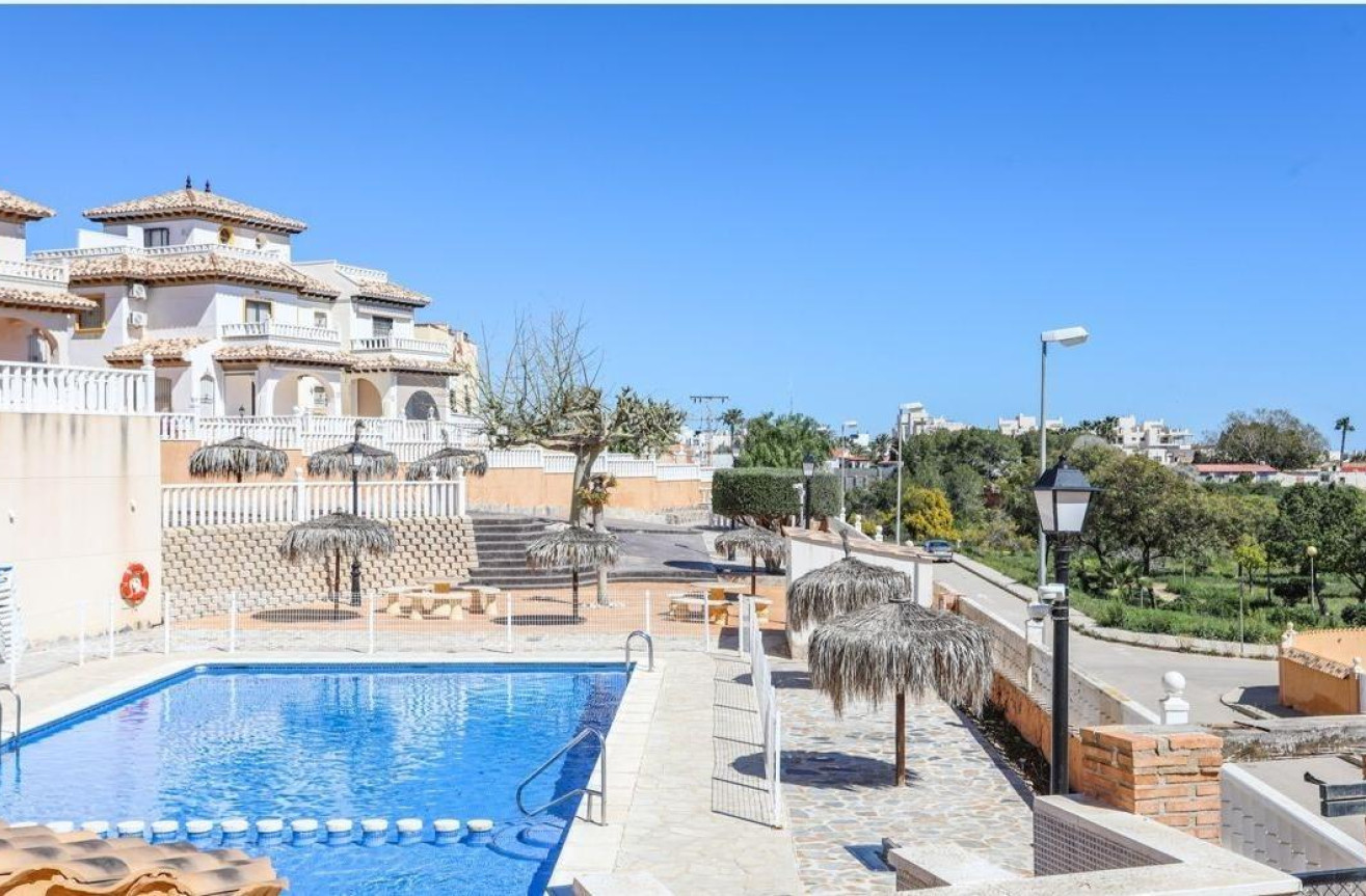 Odsprzedaż - Mieszkanie w bloku - Orihuela Costa - Lomas De Cabo Roig-los Dolses