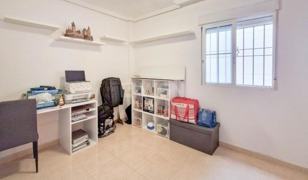 Odsprzedaż - Mieszkanie w bloku - Orihuela Costa - Lomas De Cabo Roig-los Dolses