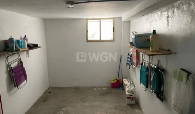 Odsprzedaż - Mieszkanie w bloku - Torrevieja - Acequion