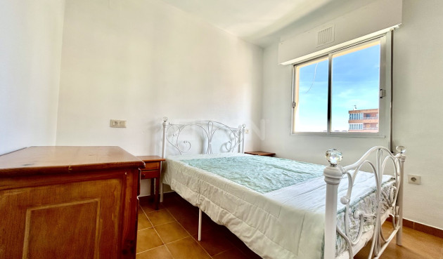 Odsprzedaż - Mieszkanie w bloku - Torrevieja - Costa Blanca