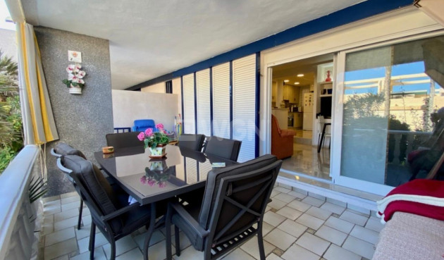 Odsprzedaż - Mieszkanie w bloku - Torrevieja - Torre La Mata