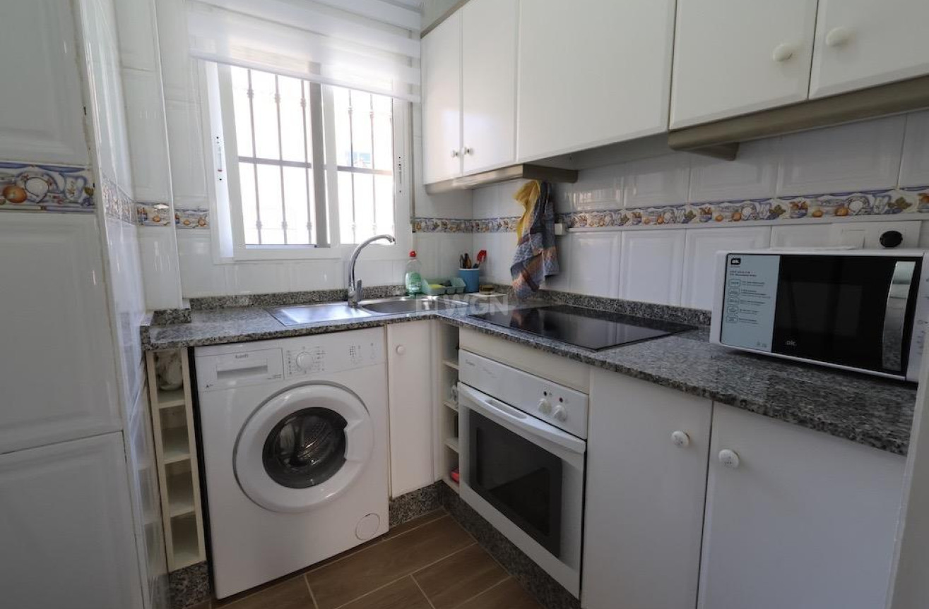 Odsprzedaż - Bungalow - Orihuela Costa - Costa Blanca