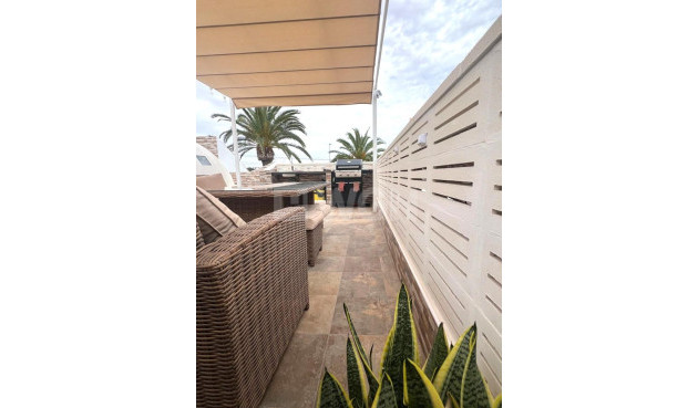 Odsprzedaż - Villa - Orihuela Costa - Playa Flamenca