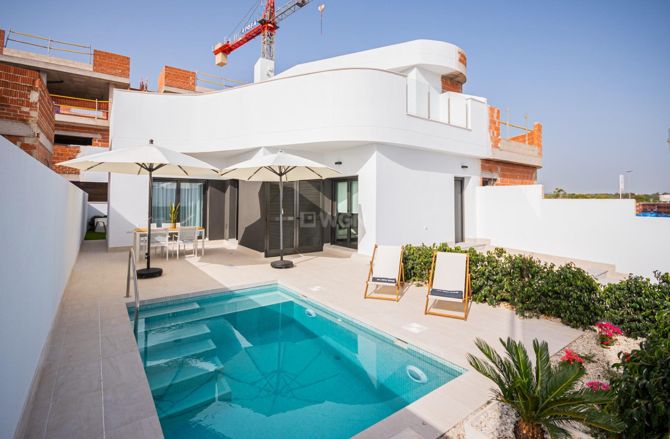 Nowy budynek - Villa - Torrevieja - Lago Jardín II
