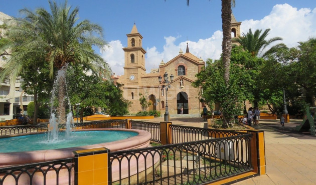 Nowy budynek - Bungalow - Torrevieja - Lago Jardín II