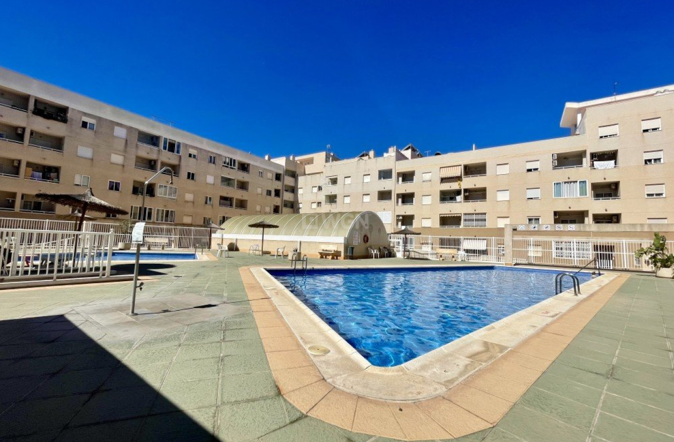 Odsprzedaż - Daszek - Torrevieja - Costa Blanca