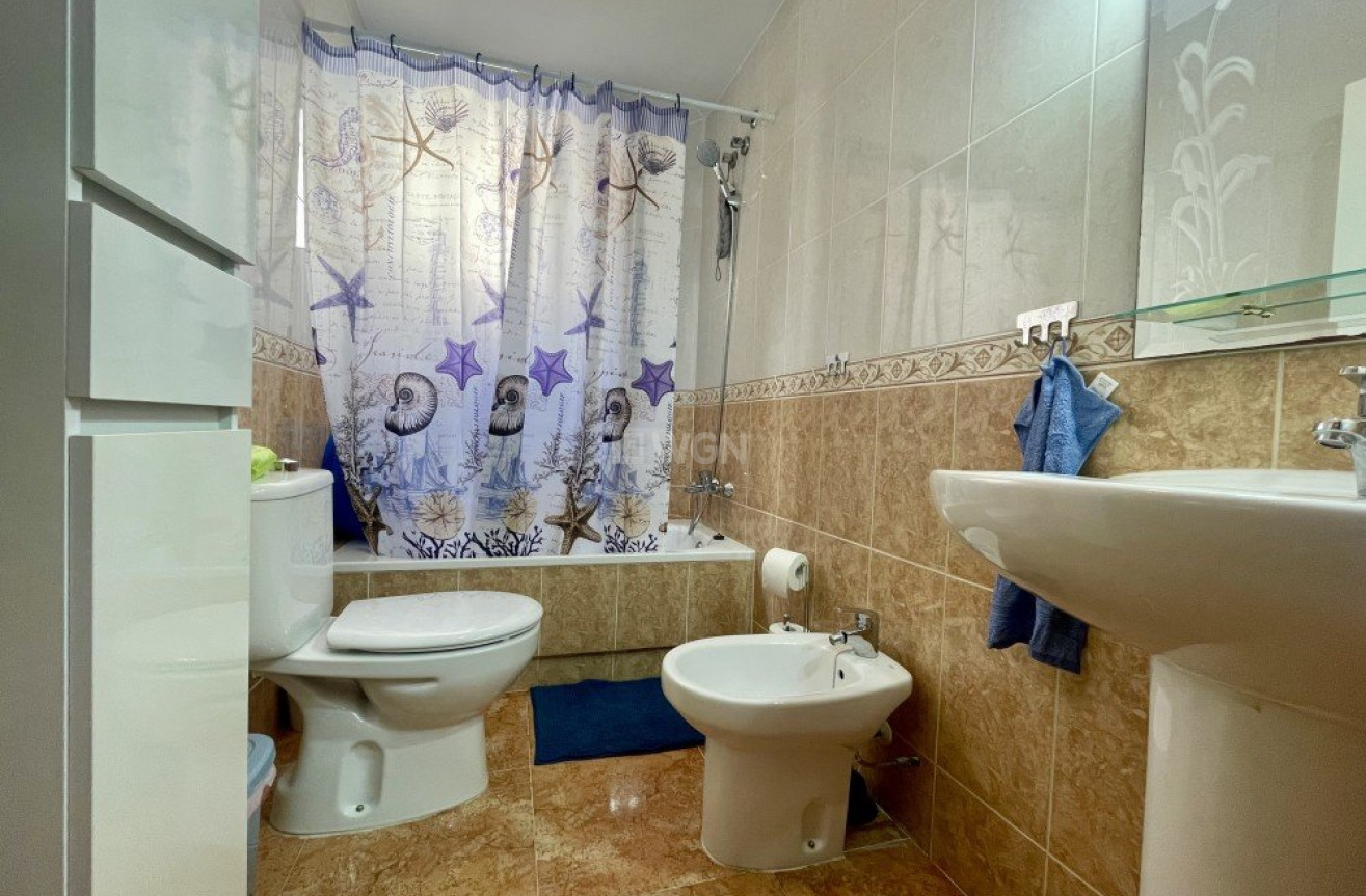 Odsprzedaż - Daszek - Torrevieja - Costa Blanca