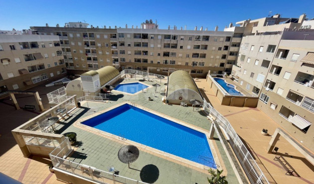 Odsprzedaż - Daszek - Torrevieja - Costa Blanca