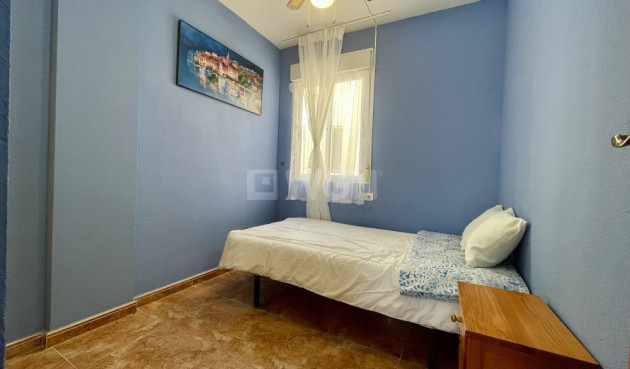 Odsprzedaż - Daszek - Torrevieja - Costa Blanca