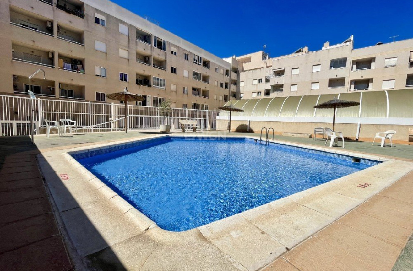 Odsprzedaż - Daszek - Torrevieja - Costa Blanca