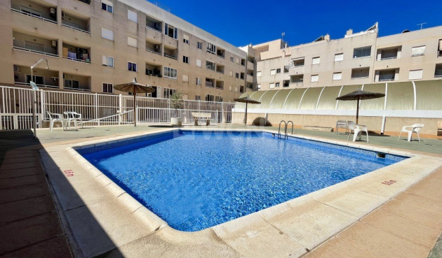 Odsprzedaż - Daszek - Torrevieja - Costa Blanca