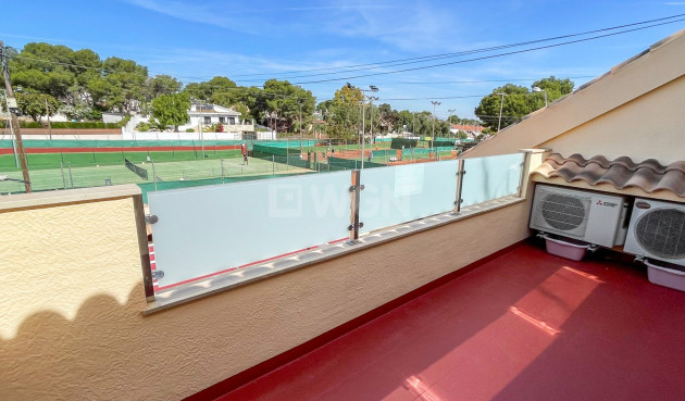 Odsprzedaż - Kamienica - Torrevieja - Costa Blanca