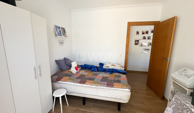 Odsprzedaż - Kamienica - Torrevieja - Costa Blanca