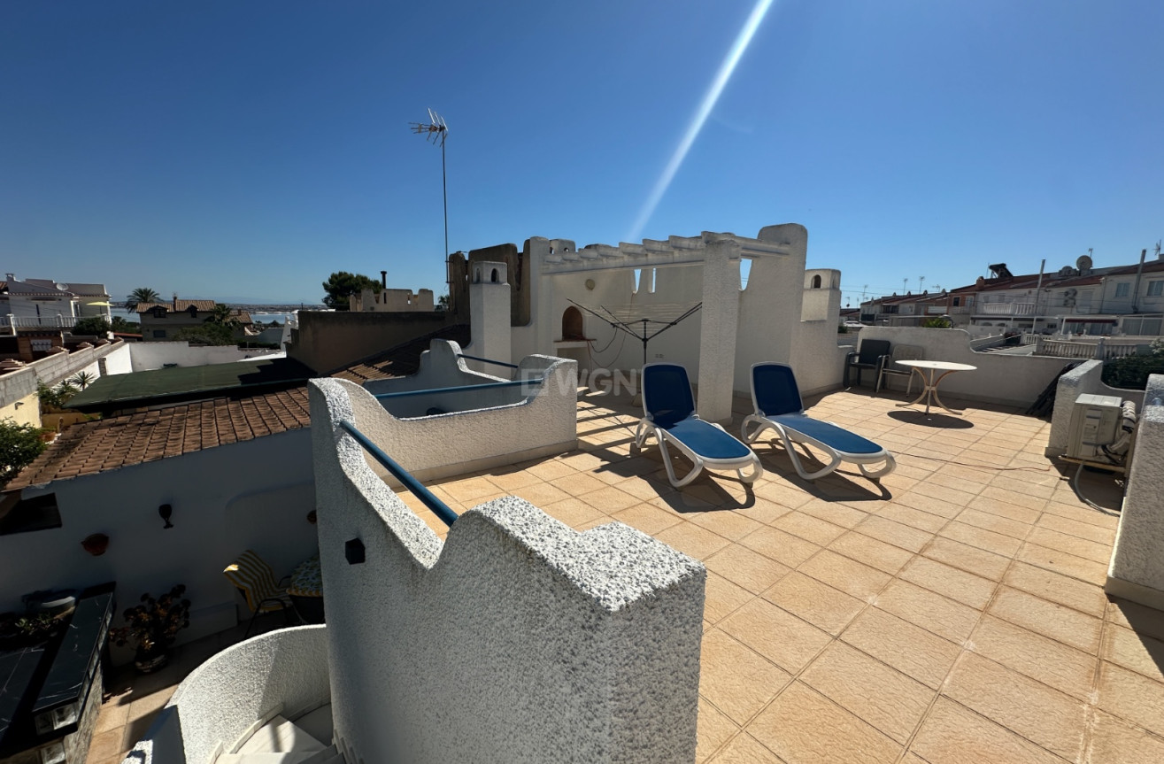 Odsprzedaż - Kamienica - Torrevieja - Costa Blanca