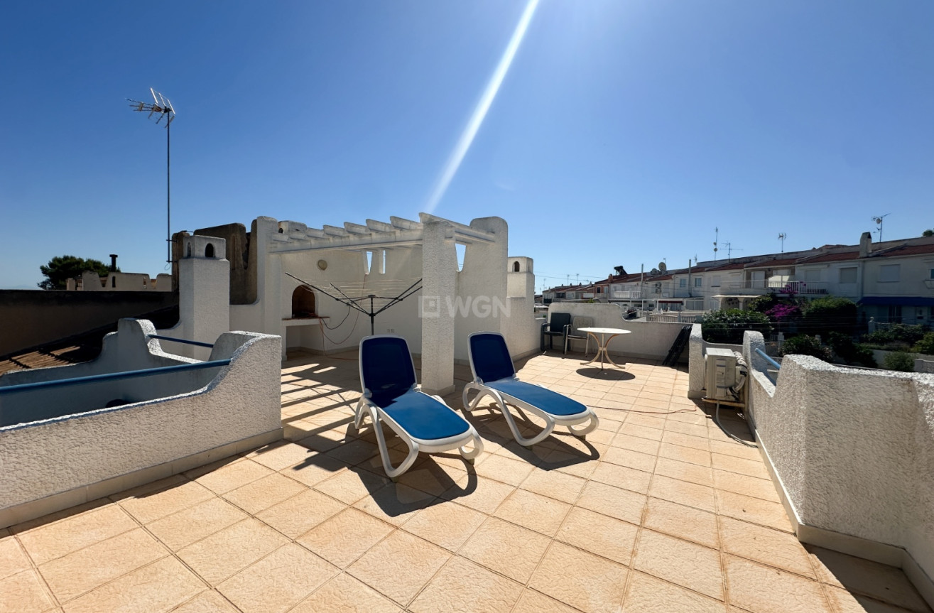 Odsprzedaż - Kamienica - Torrevieja - Costa Blanca