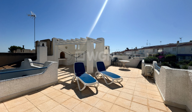 Odsprzedaż - Kamienica - Torrevieja - Costa Blanca