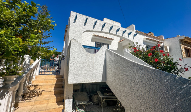 Odsprzedaż - Kamienica - Torrevieja - Costa Blanca