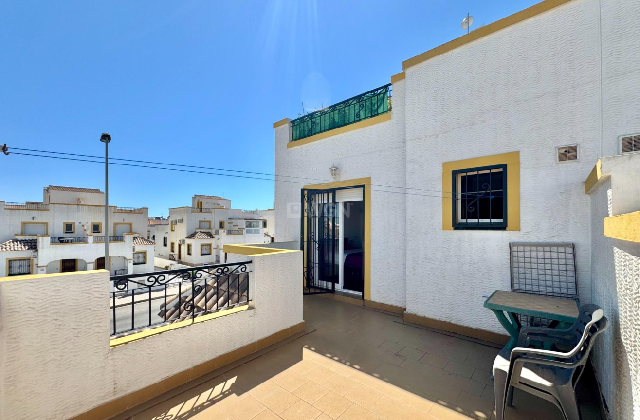 Odsprzedaż - Kamienica - Orihuela Costa - Los Altos