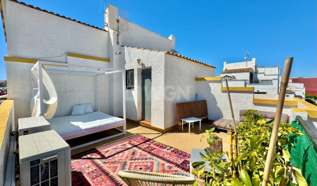 Odsprzedaż - Kamienica - Orihuela Costa - Los Altos