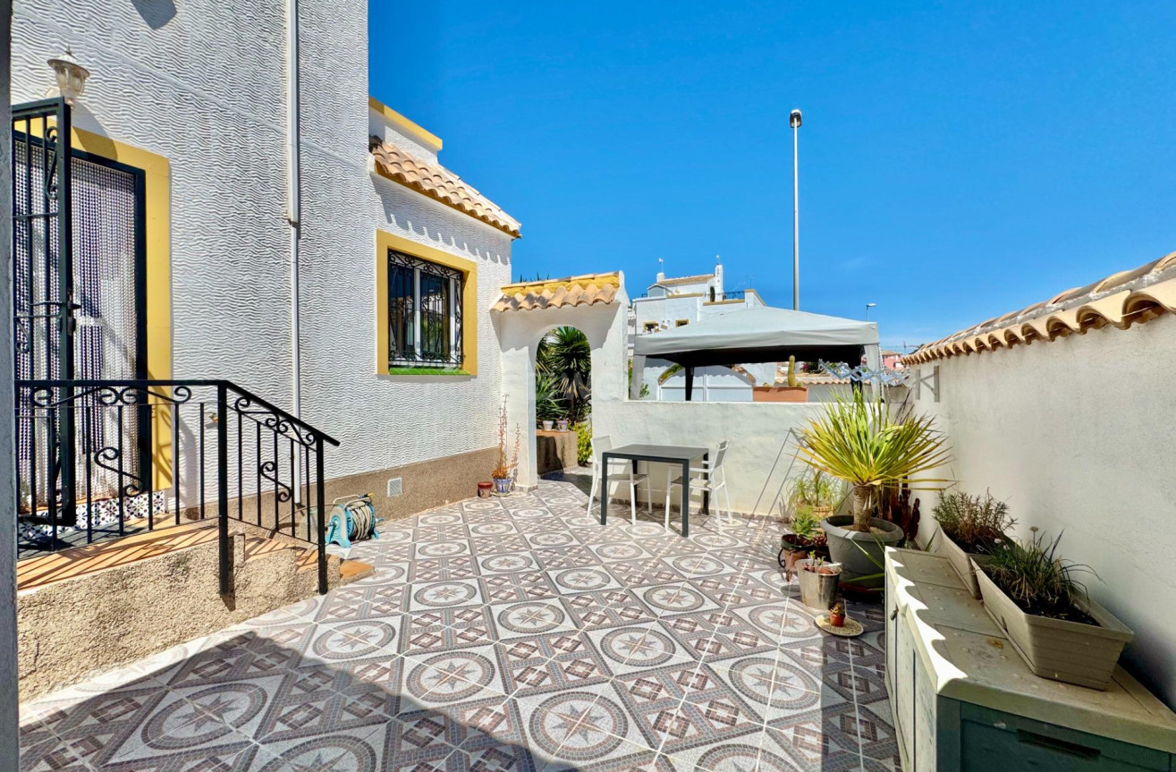 Odsprzedaż - Kamienica - Orihuela Costa - Los Altos