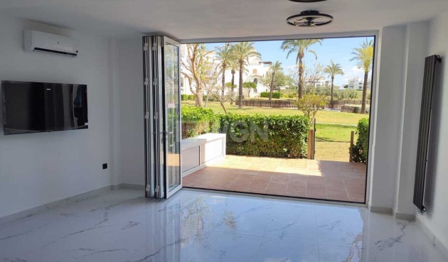 Odsprzedaż - Mieszkanie w bloku - Hacienda Riquelme Golf Resort - Inland