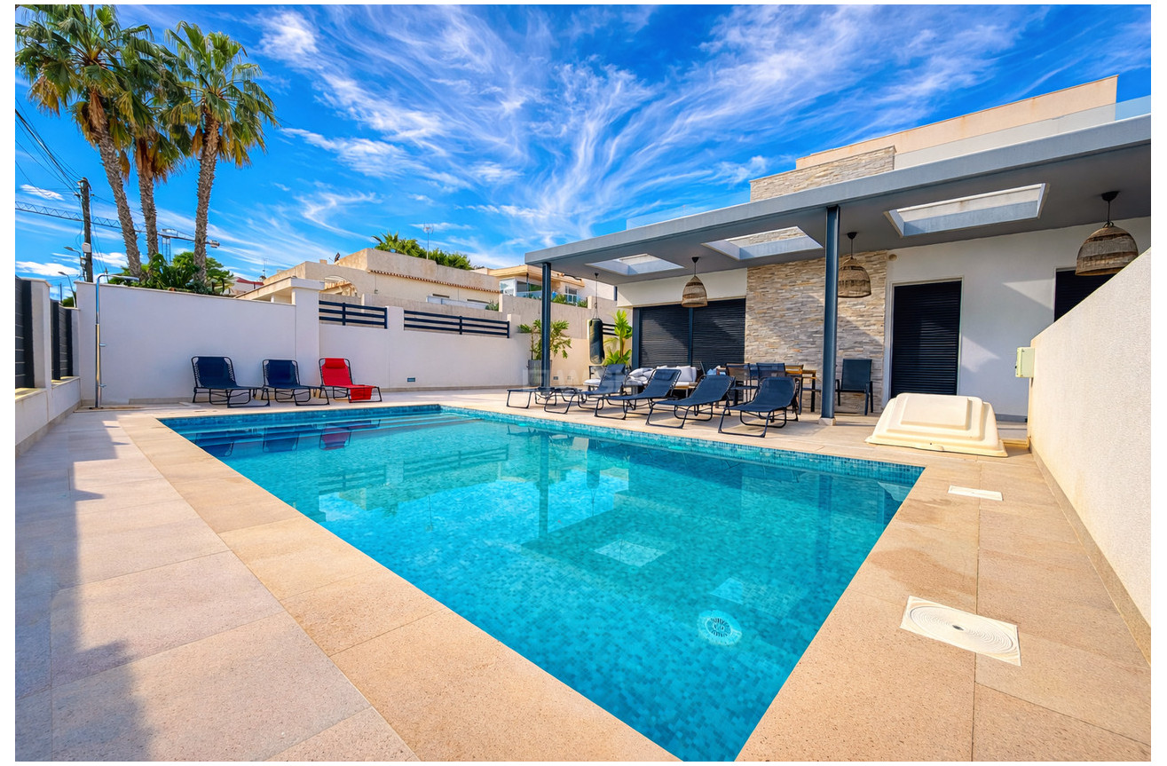 Wiederverkauf - Villa - Los Balcones - Costa Blanca