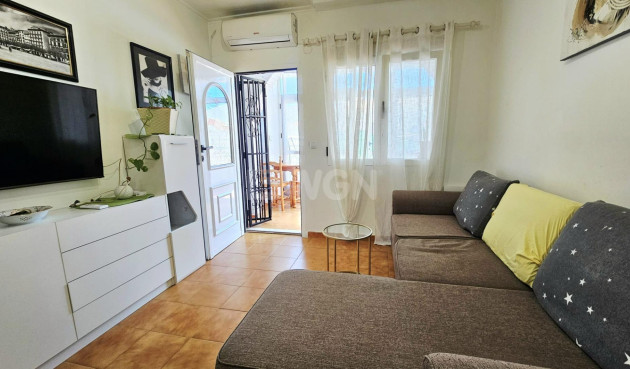 Odsprzedaż - Bungalow - Torrevieja - Nueva Torrevieja
