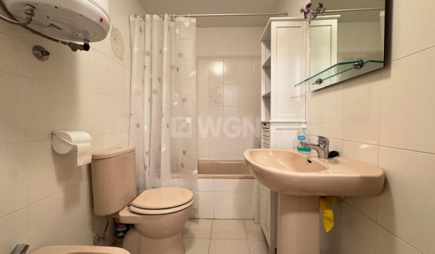 Odsprzedaż - Mieszkanie w bloku - Torrevieja - Centro
