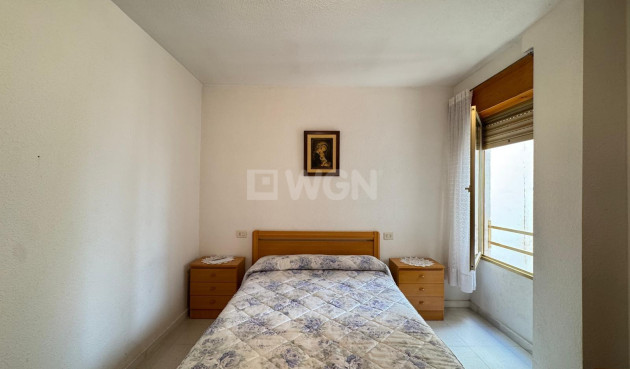 Odsprzedaż - Mieszkanie w bloku - Torrevieja - Centro