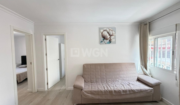 Odsprzedaż - Mieszkanie w bloku - Torrevieja - Centro