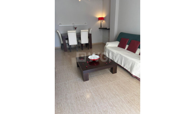Odsprzedaż - Mieszkanie w bloku - Torrevieja - Centro