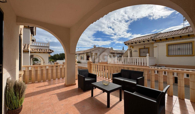 Odsprzedaż - Kamienica - Orihuela Costa - Lomas De Cabo Roig-los Dolses