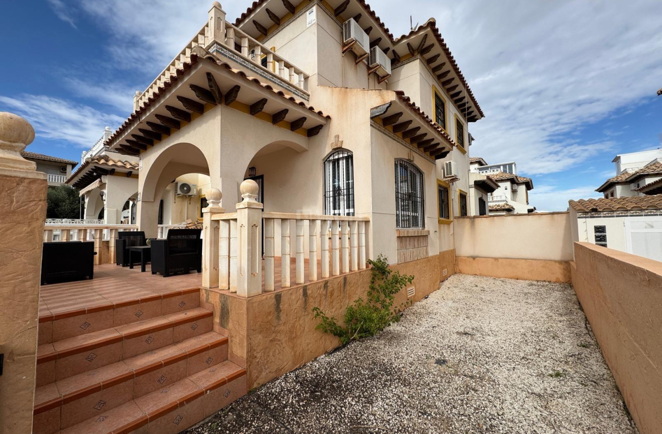 Odsprzedaż - Kamienica - Orihuela Costa - Lomas De Cabo Roig-los Dolses