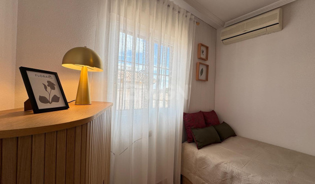 Odsprzedaż - Kamienica - Orihuela Costa - Lomas De Cabo Roig-los Dolses