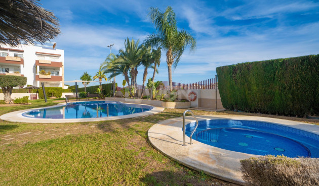 Odsprzedaż - Mieszkanie w bloku - Orihuela Costa - Rocio Del Mar