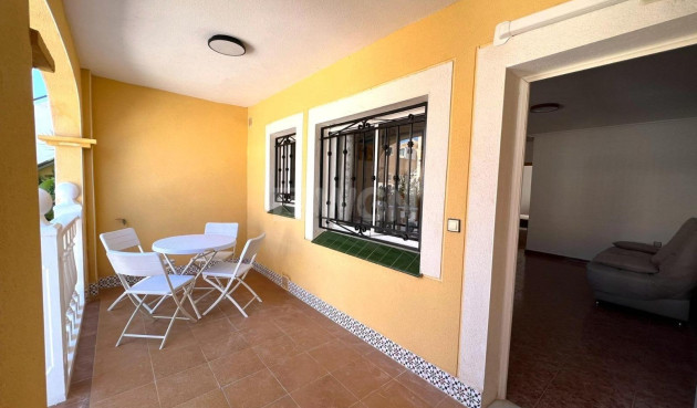 Odsprzedaż - Bungalow - Torrevieja - Los Balcones - Los Altos del Edén